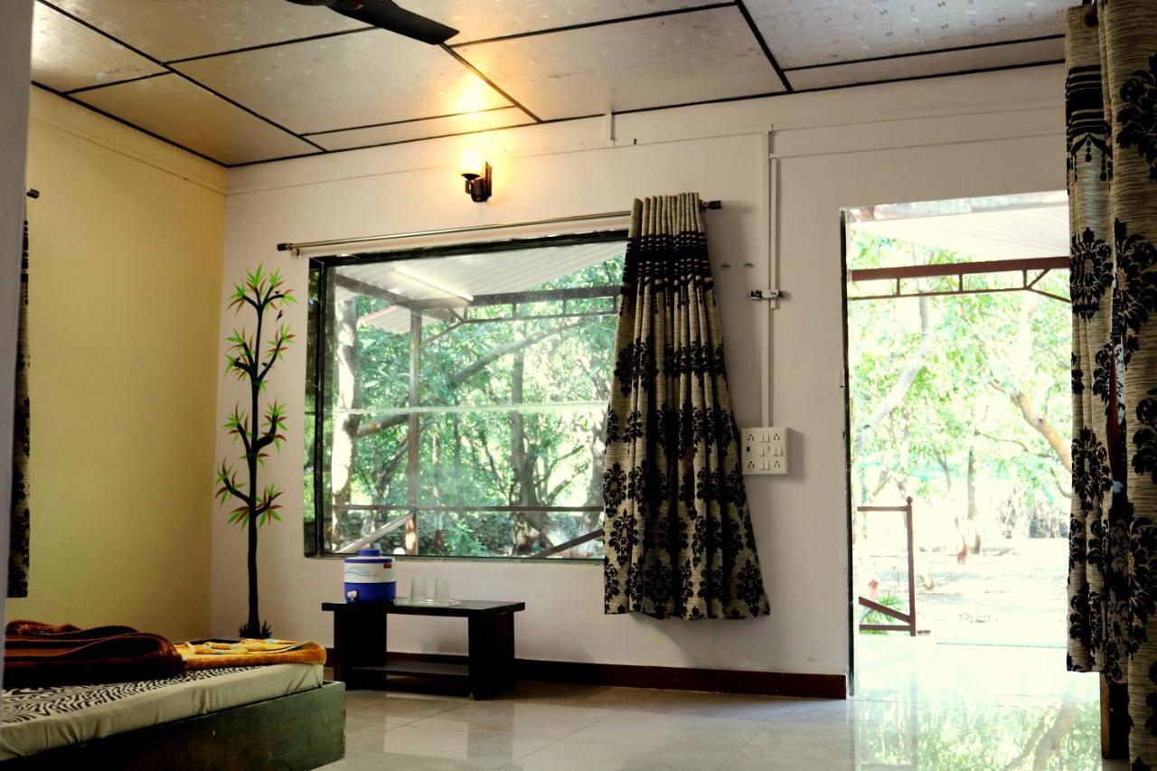 The Wilds Villa Gir Jungle Stay With Swimming Pool Sasan Gir Exterior foto