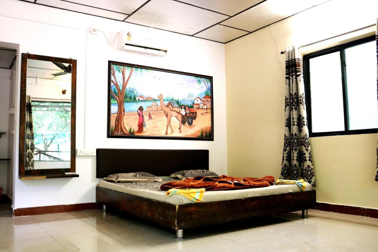 The Wilds Villa Gir Jungle Stay With Swimming Pool Sasan Gir Exterior foto